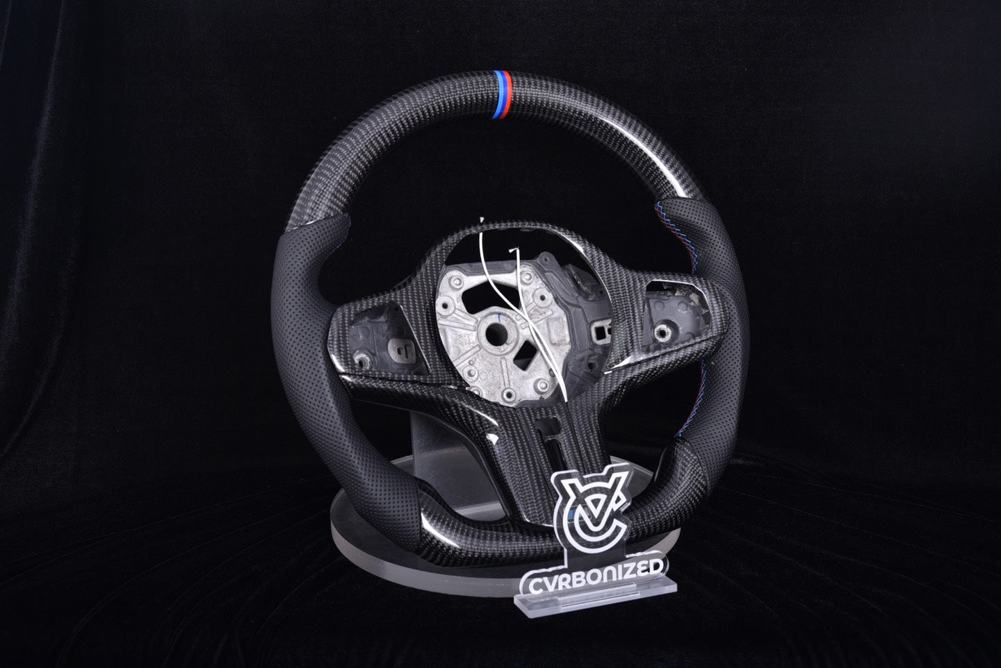 G Series Fully Customizable Steering Wheel