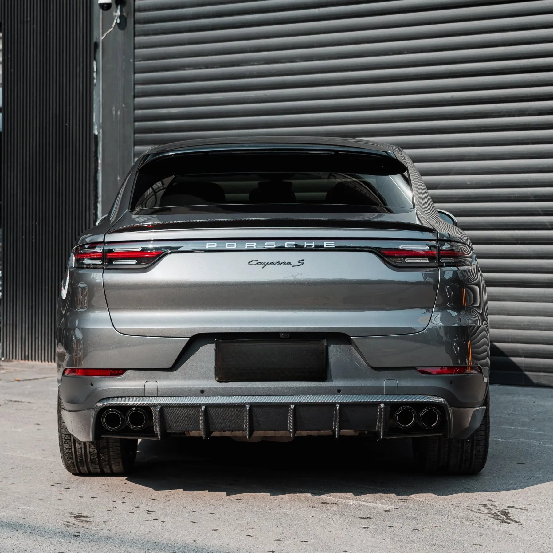 Dry Carbon Fiber Cvrbonized Rear DIffuser - Porsche Cayenne 9Y0.1 (2018-2023)