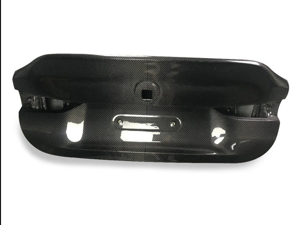 Dry Carbon Fiber CSL Trunk - G82 M4