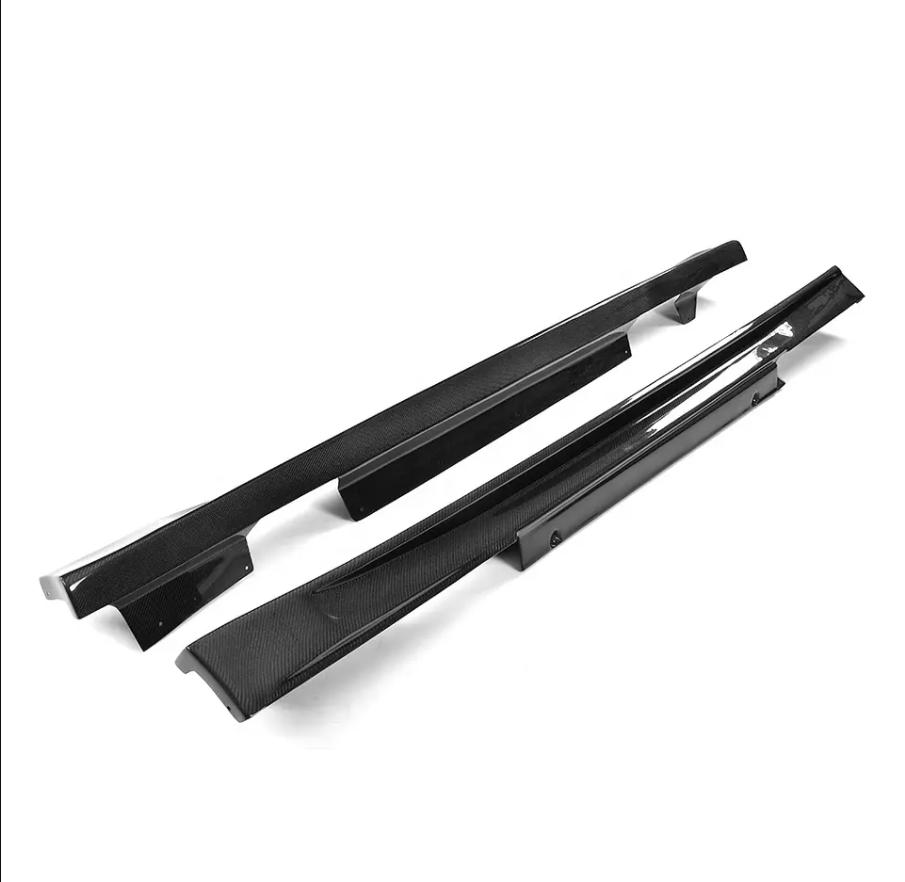 Nissan GTR 09-16 Carbon Fiber Side Skirts