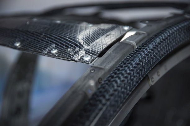 New BMW 7 series features carbon fibre materials