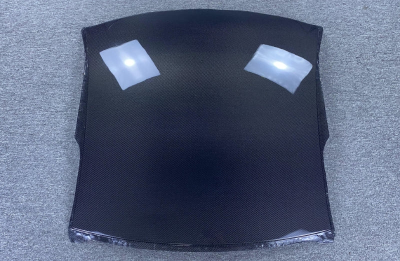 Carbon Fiber Roof Replacement - Nissan R35 GTR