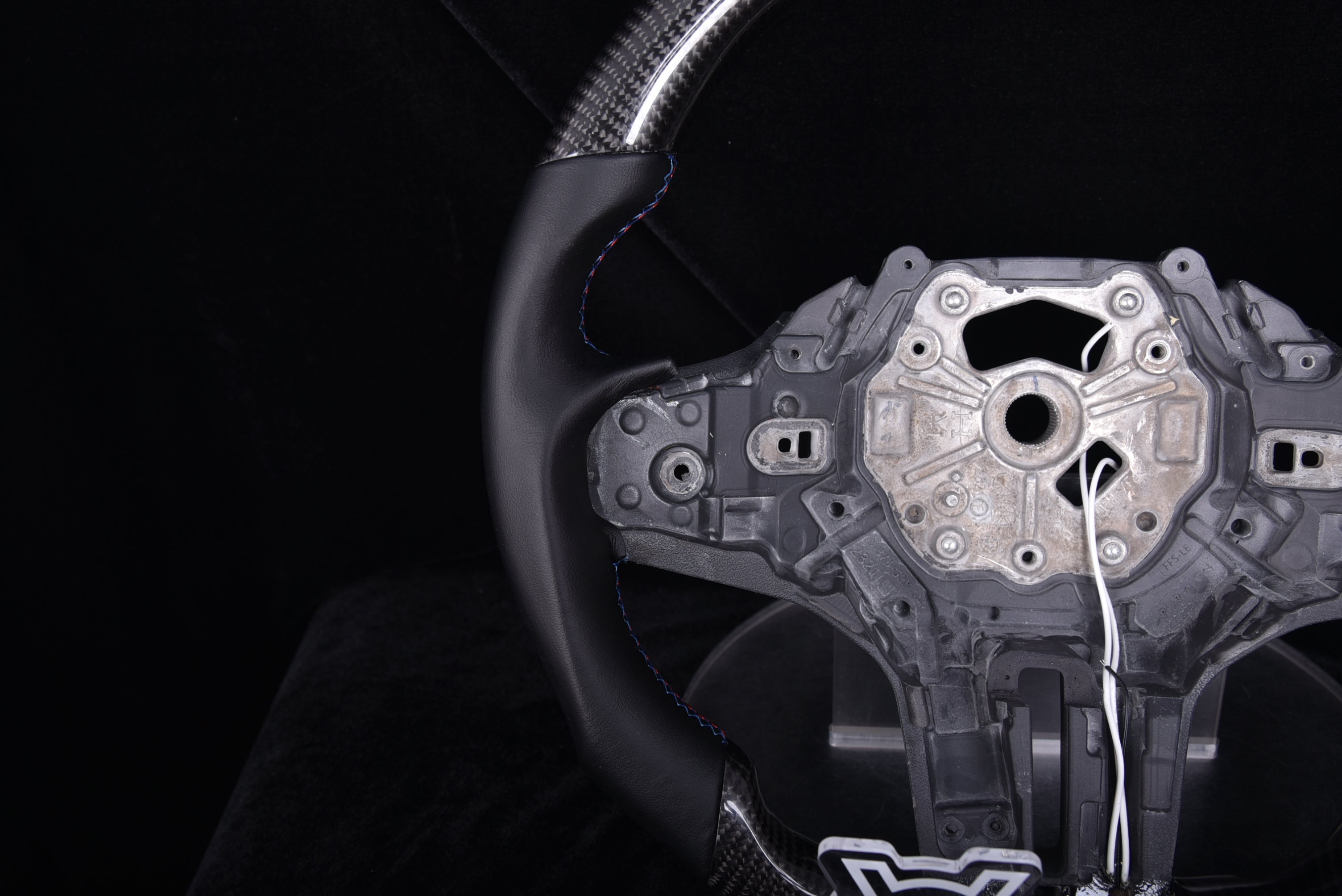 BMW F9X Steering Wheel