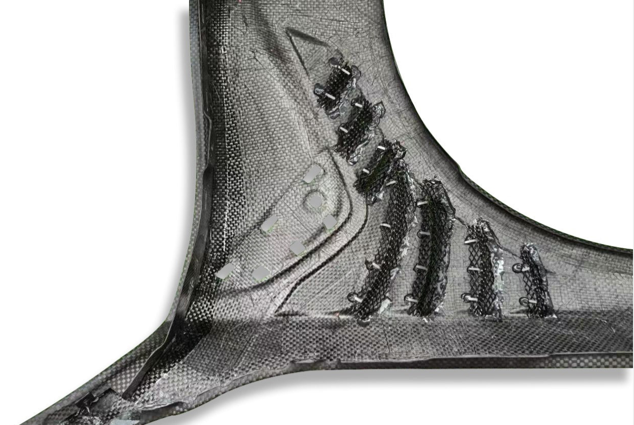 G8x Dry Carbon Fiber Fenders