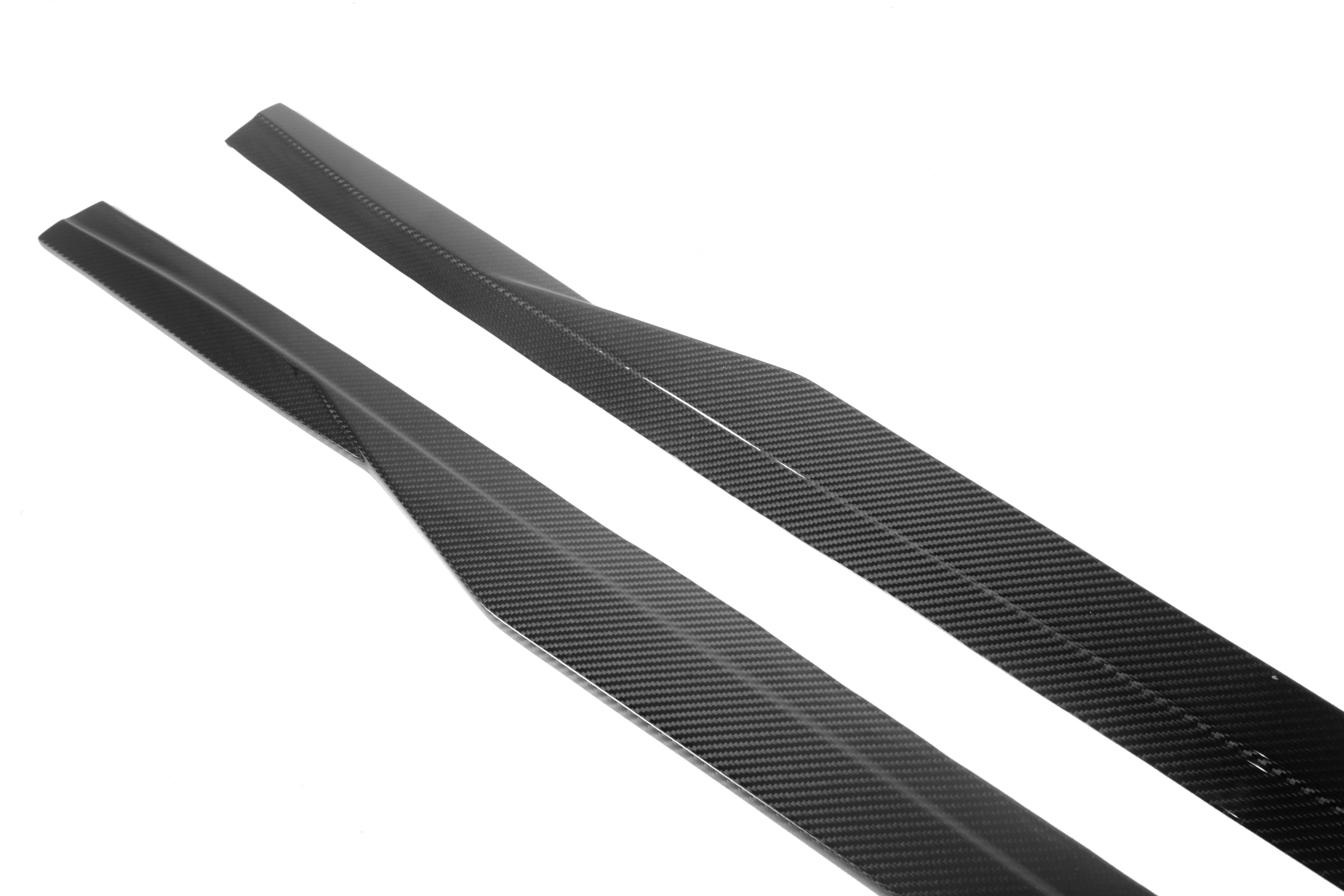 Dry Carbon Fiber MHC Side Skirts - G87 M2