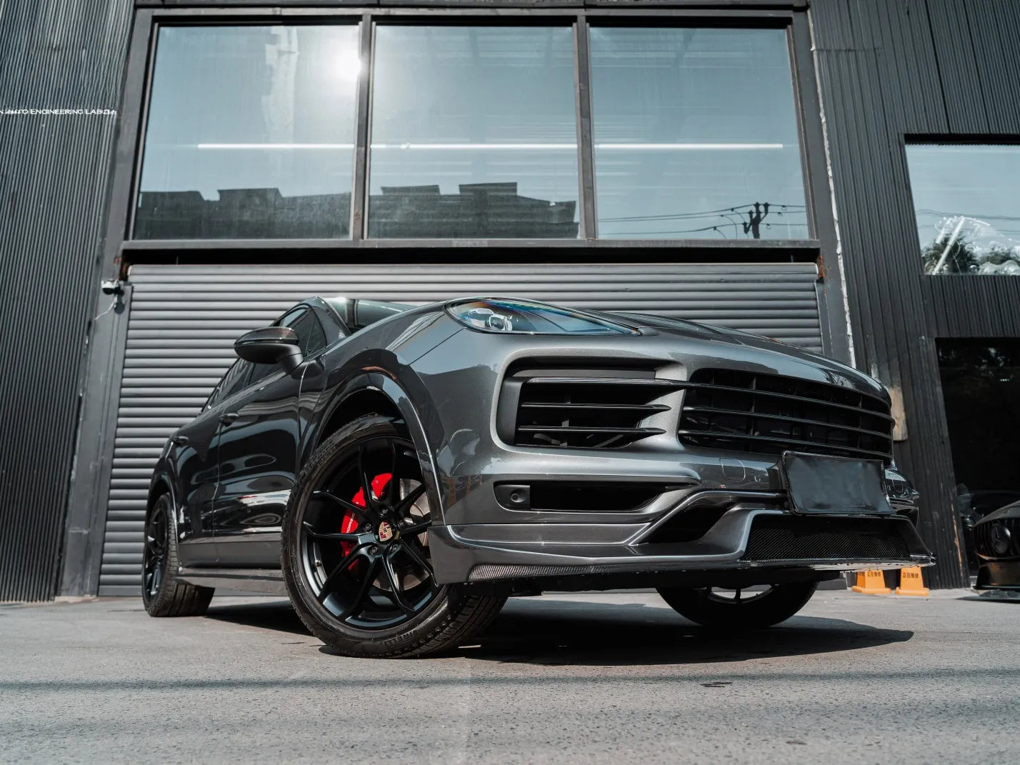 Dry Carbon Fiber Cvrbonized Front Lip - Porsche Cayenne 9Y0.1 (2018-2023)