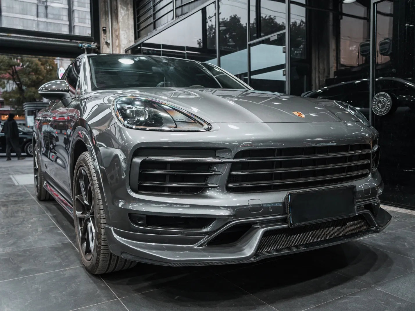 Dry Carbon Fiber Cvrbonized Front Lip - Porsche Cayenne 9Y0.1 (2018-2023)
