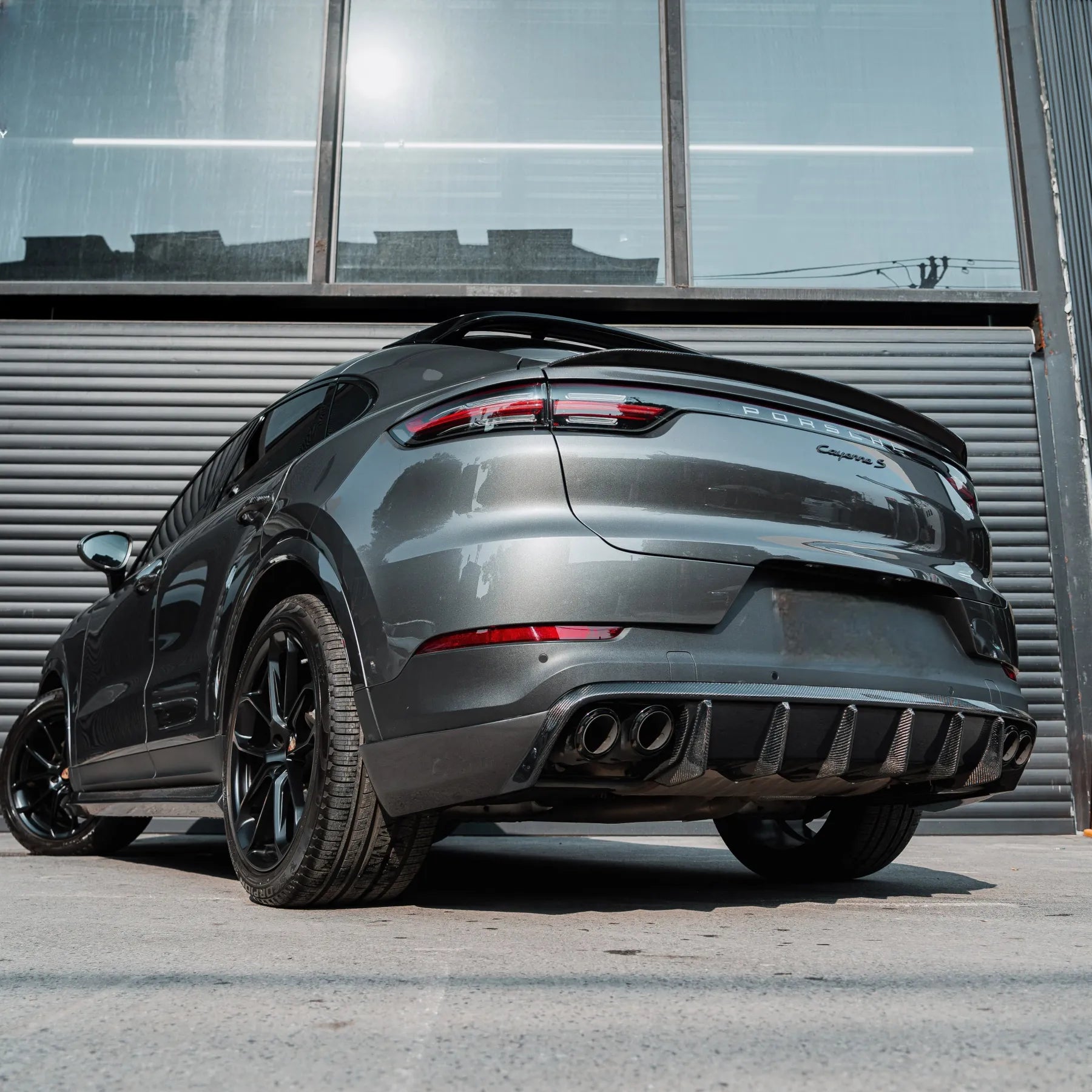 Dry Carbon Fiber Cvrbonized Rear DIffuser - Porsche Cayenne 9Y0.1 (2018-2023)