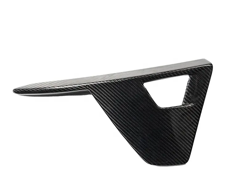 Lamborghini URUS Dry Carbon Front Lip