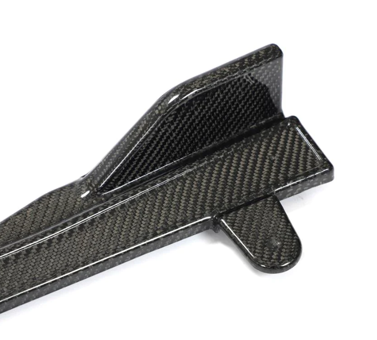 G22/G23 Carbon Fiber Side Skirts